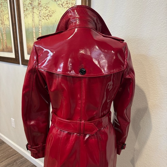 Authentic Burberry Glossy Red Trench Coat - Picture 7 of 16
